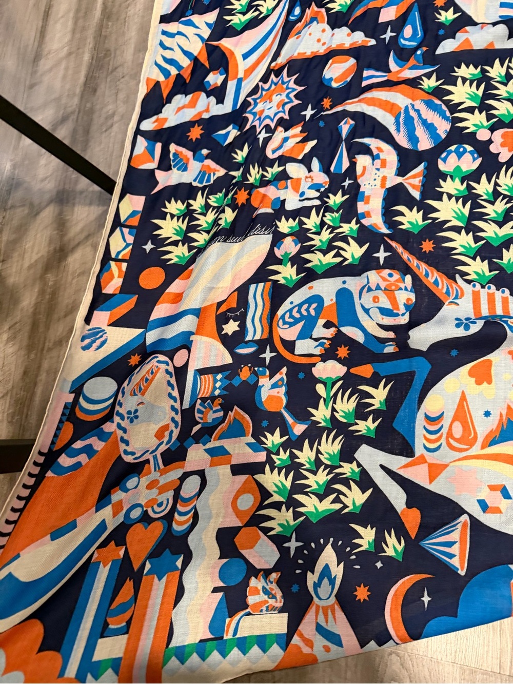 Inoui Editions 100% Wool Illustrated Art Scarf Multicolor French Designer - Picture 9 of 13